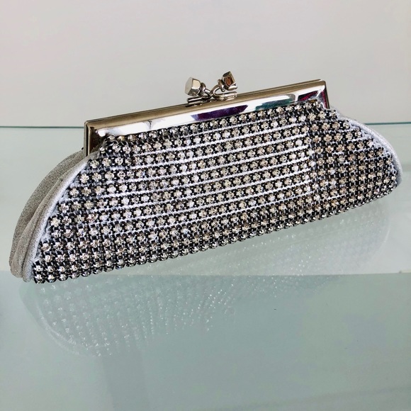 La Regale Mini Rhinestone Clutch - Picture 8 of 8